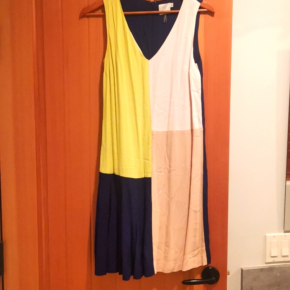 Anthropologie (HD in Paris) dress - runs large